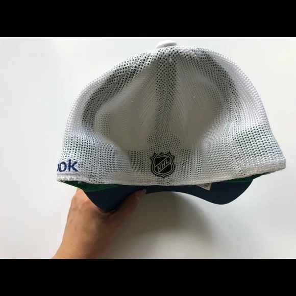 *SOLD* FREE (with purchase) Reebok youth cap - Picture 2 of 5